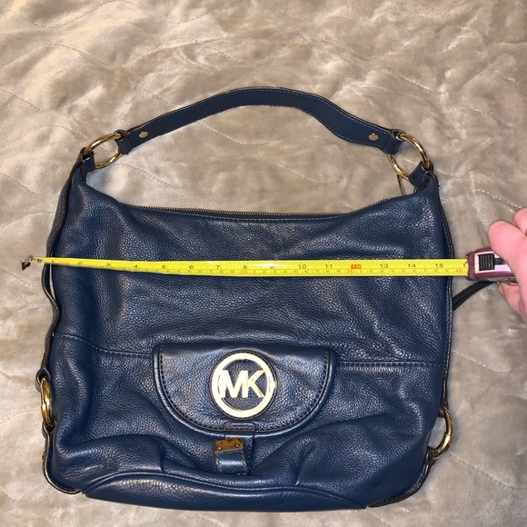 Michael Kors Shoulder Bag - Picture 3 of 6